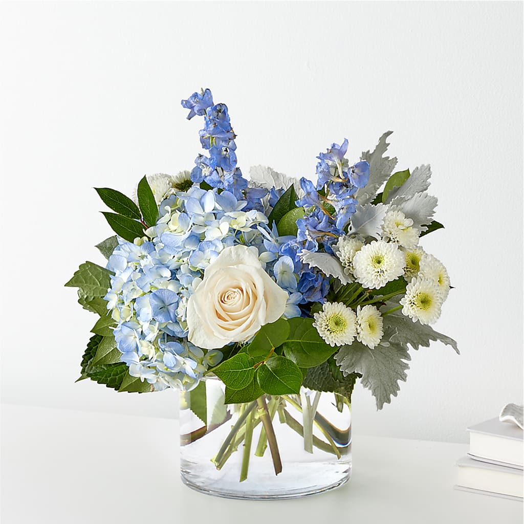 Clear Skies Bouquet – CASSIDY'S FLOWERS, Newmarket ON