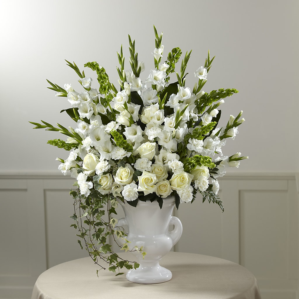Fond Reflections Arrangement – CASSIDY'S FLOWERS, Newmarket ON