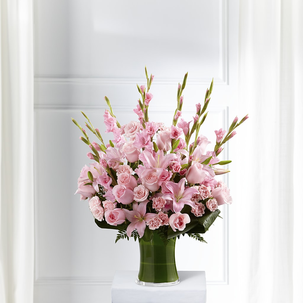Lovely Tribute Bouquet – CASSIDY'S FLOWERS, Newmarket ON