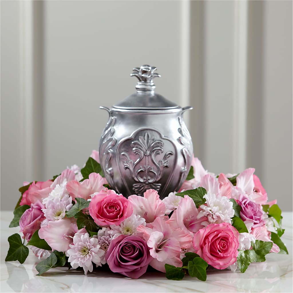 Glorious Tribute Arrangement – CASSIDY'S FLOWERS, Newmarket ON