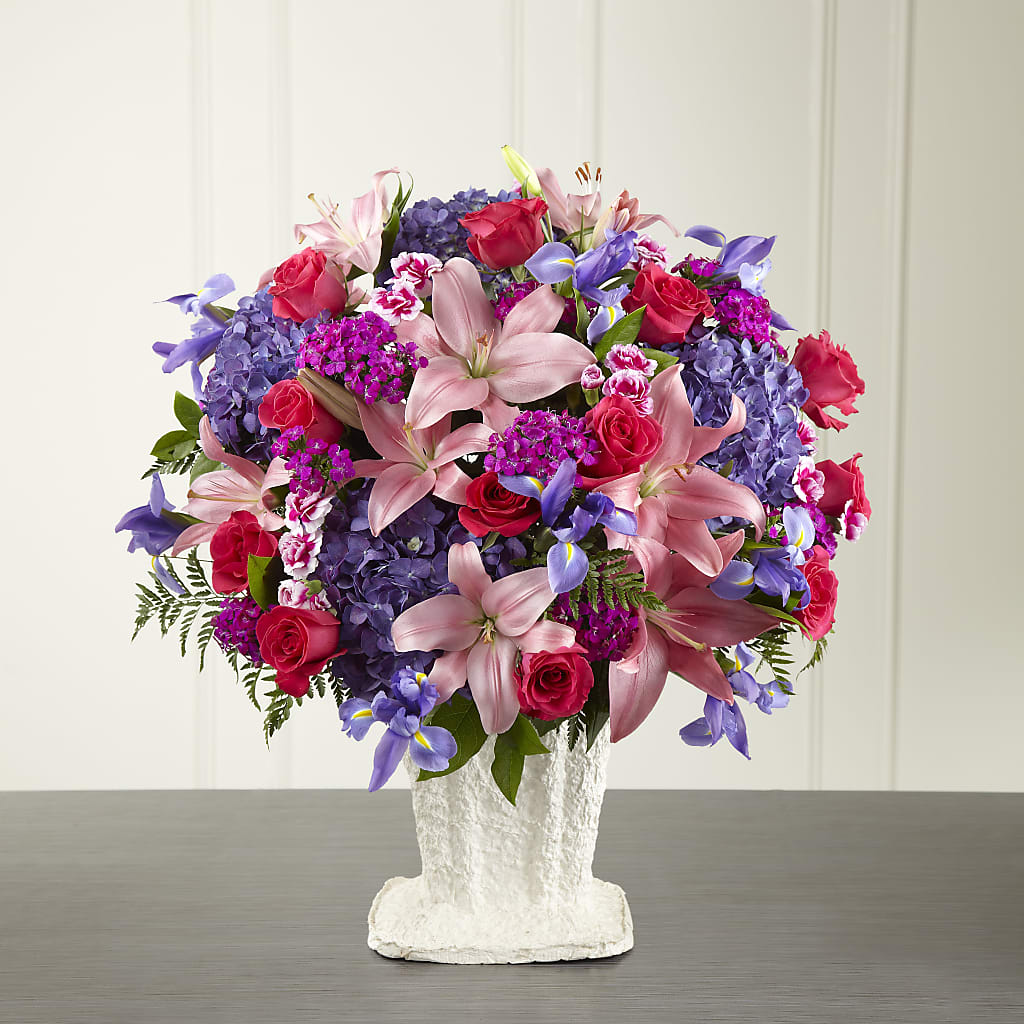 We Fondly Remember Arrangement – CASSIDY'S FLOWERS, Newmarket ON