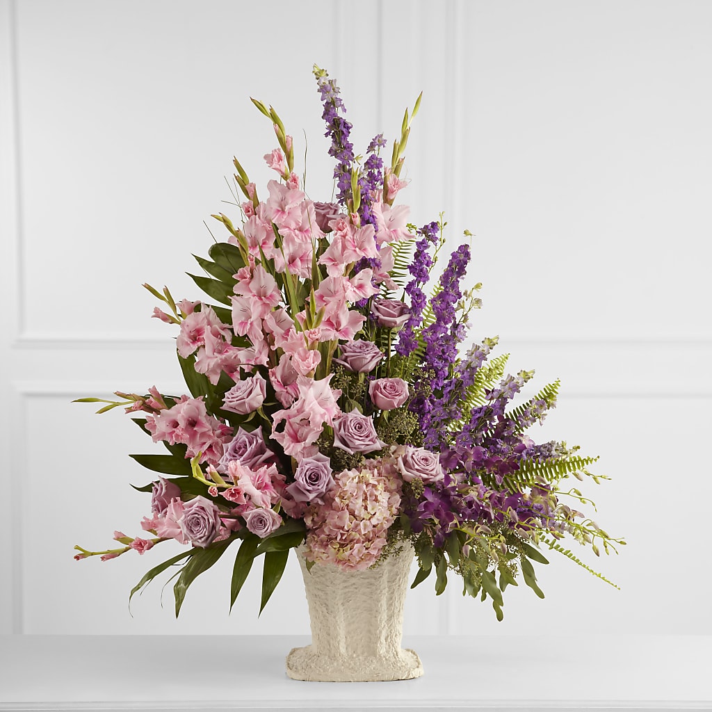 Flowing Garden Arrangement – CASSIDY'S FLOWERS, Newmarket ON
