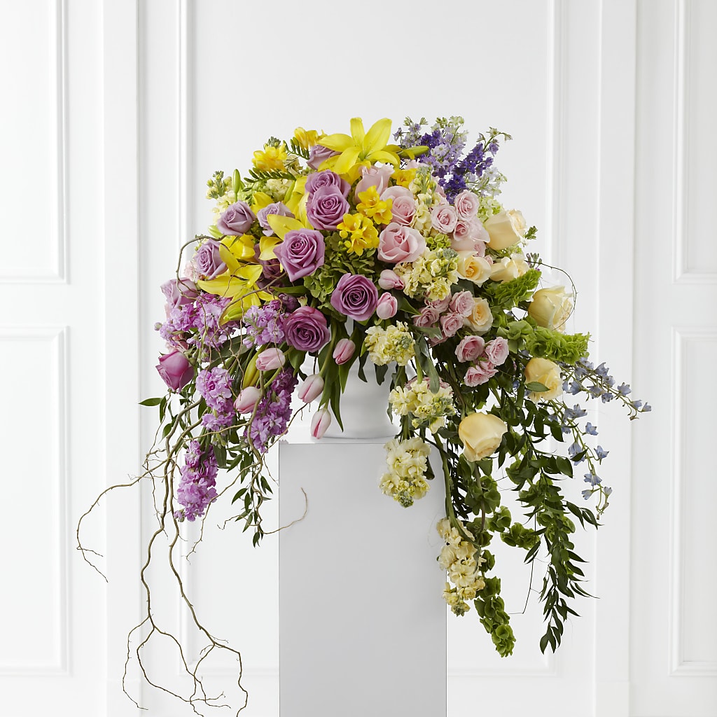 Display of Affection Arrangement – CASSIDY'S FLOWERS, Newmarket ON