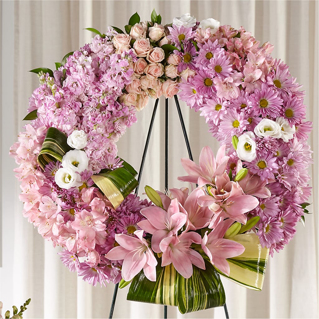 Gift of Warmth Wreath – CASSIDY'S FLOWERS, Newmarket ON