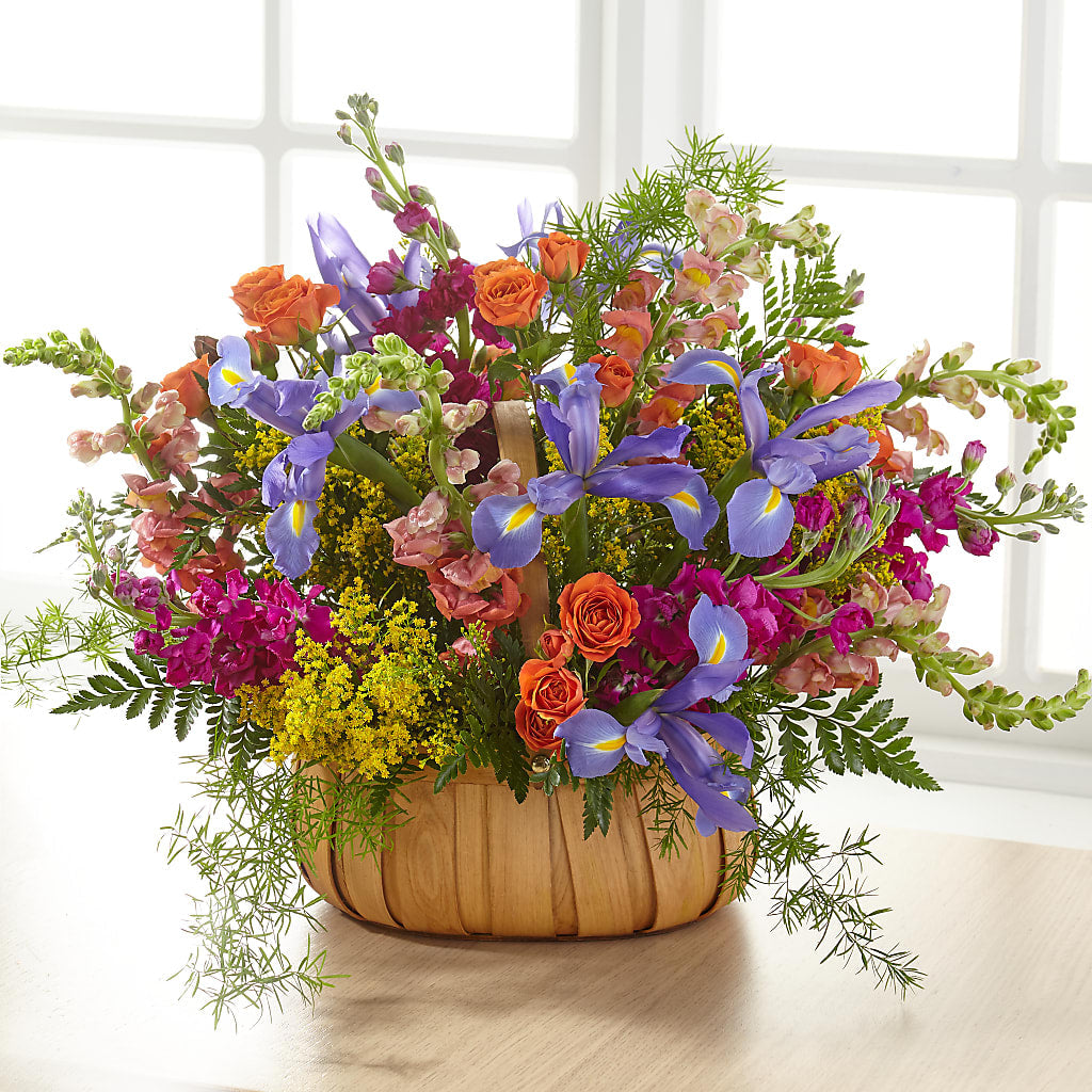Garden of Life Basket – CASSIDY'S FLOWERS, Newmarket ON
