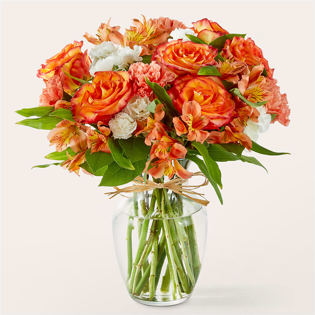 Apricot Glow Bouquet – CASSIDY'S FLOWERS, Newmarket ON