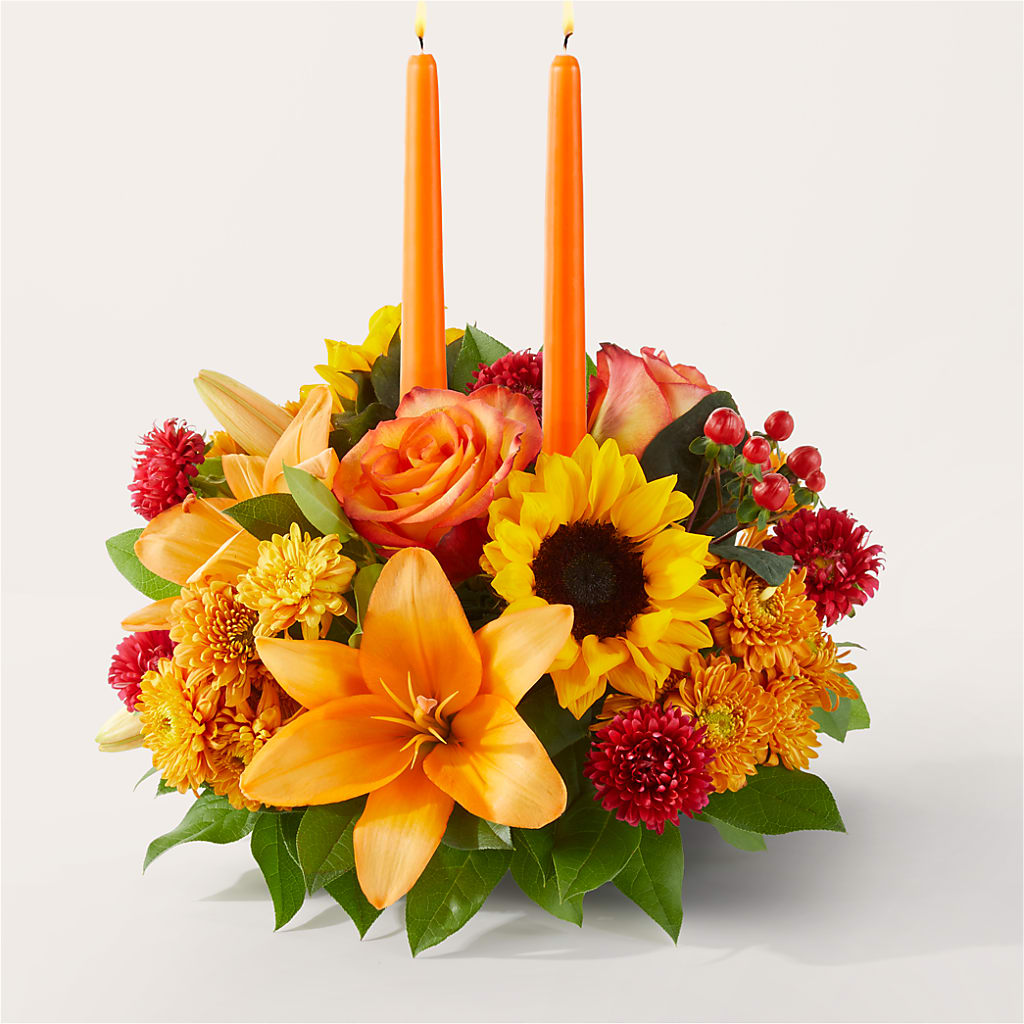 Grateful Centerpiece – CASSIDY'S FLOWERS, Newmarket ON
