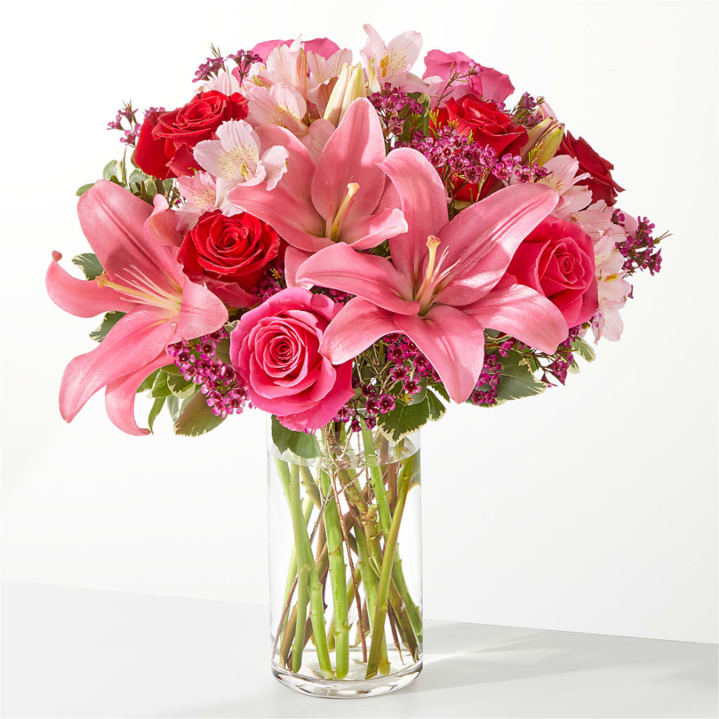 Lucky in Love Bouquet – CASSIDY'S FLOWERS, Newmarket ON