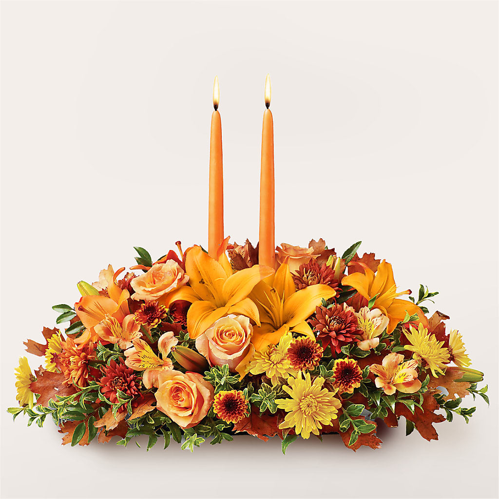 Traditions Centerpiece – CASSIDY'S FLOWERS, Newmarket ON