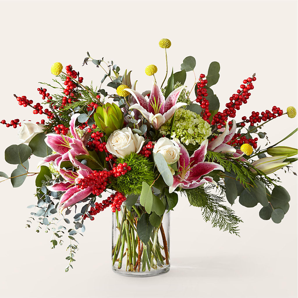 Berry & Bright Bouquet – CASSIDY'S FLOWERS, Newmarket ON