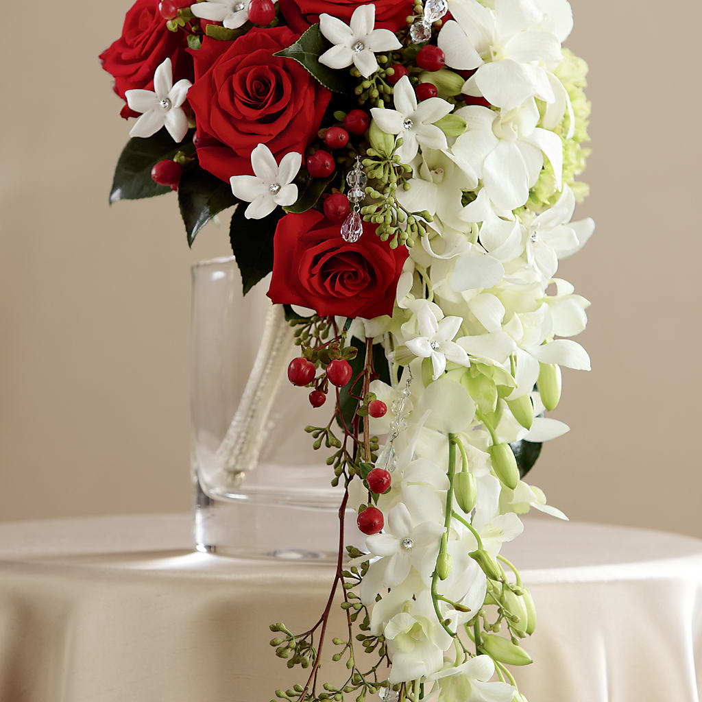 Here Comes the Bride Bouquet – CASSIDY'S FLOWERS, Newmarket ON