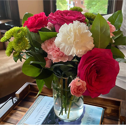 Sweet & Pretty Bouquet – CASSIDY'S FLOWERS, Newmarket ON