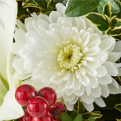 Festive Moments Tree – CASSIDY'S FLOWERS, Newmarket ON