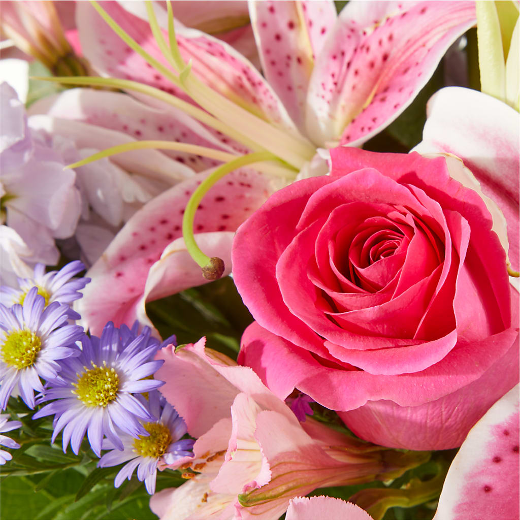 Pressing Petals Bouquet – CASSIDY'S FLOWERS, Newmarket ON