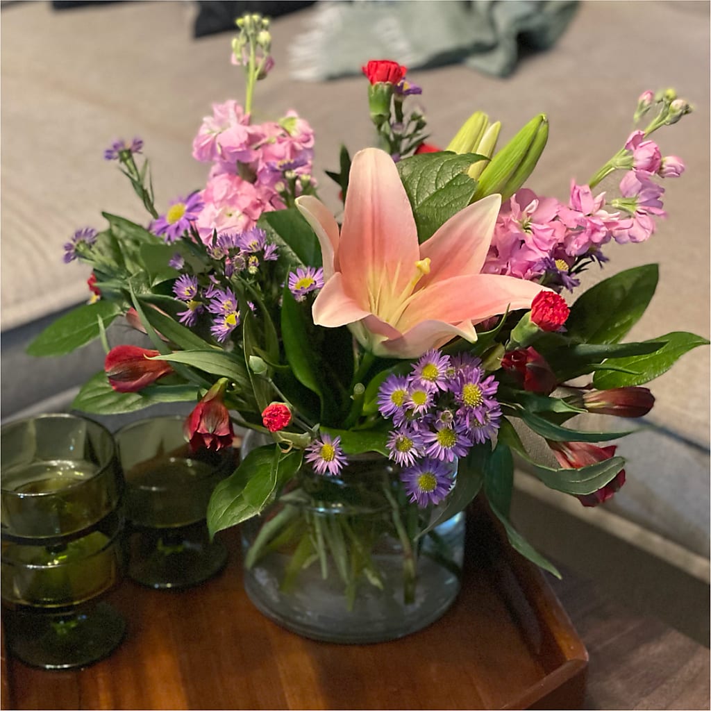 Romantique Bouquet – CASSIDY'S FLOWERS, Newmarket ON