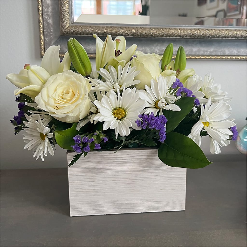 Beyond Blue Box Bouquet – CASSIDY'S FLOWERS, Newmarket ON