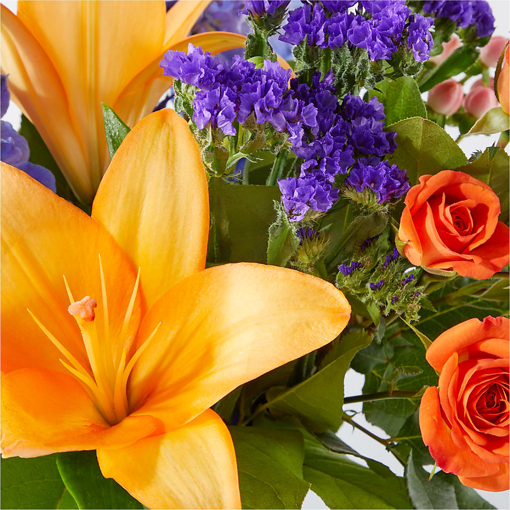 Radiant Citrus Bouquet – CASSIDY'S FLOWERS, Newmarket ON