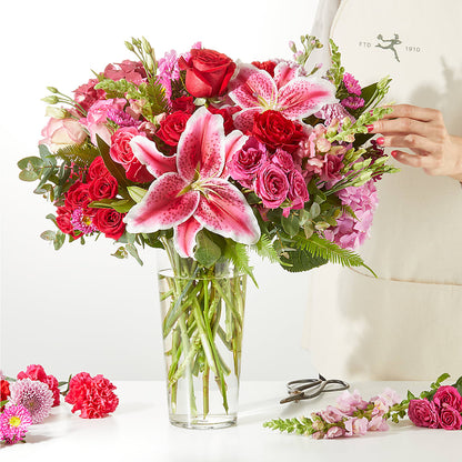 Swooning Over You - A Luxury Florist Original – CASSIDY'S FLOWERS, Newmarket ON