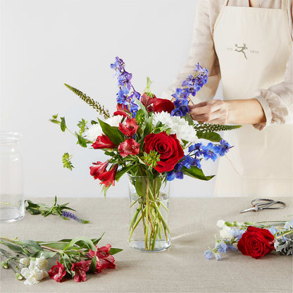 Star Spangled - A Florist Original – CASSIDY'S FLOWERS, Newmarket ON