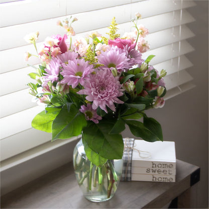 Pastel Tradition - A Florist Original – CASSIDY'S FLOWERS, Newmarket ON