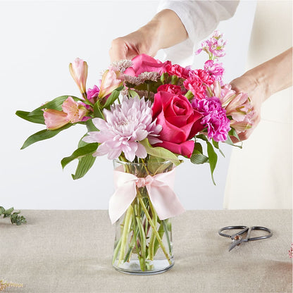 Pink Ribbon - A Florist Original – CASSIDY'S FLOWERS, Newmarket ON