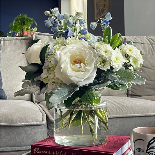 Clear Skies Bouquet – CASSIDY'S FLOWERS, Newmarket ON
