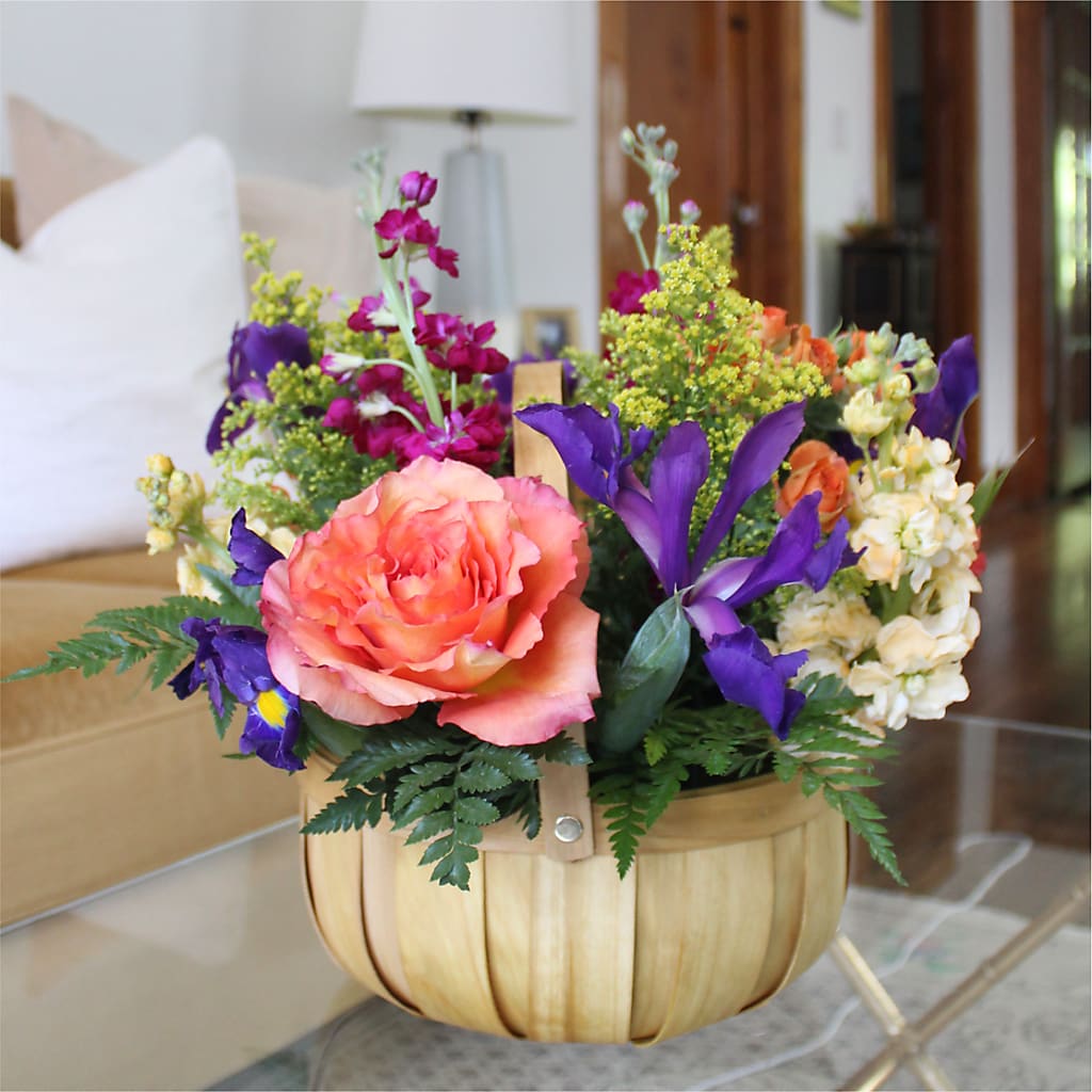 Garden of Life Basket – CASSIDY'S FLOWERS, Newmarket ON