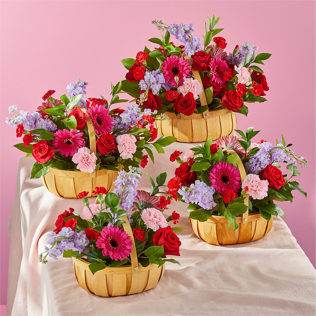 Pink Picnic Basket – CASSIDY'S FLOWERS, Newmarket ON