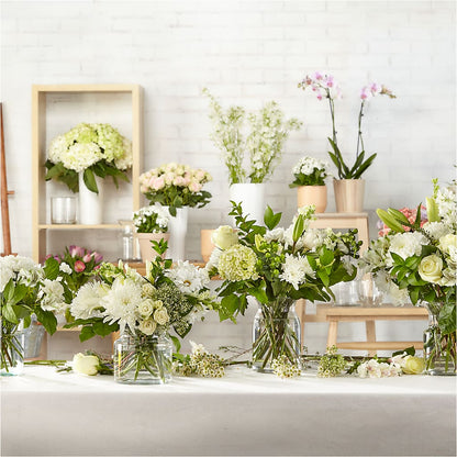 Classic Ivory – A Florist Original – CASSIDY'S FLOWERS, Newmarket ON
