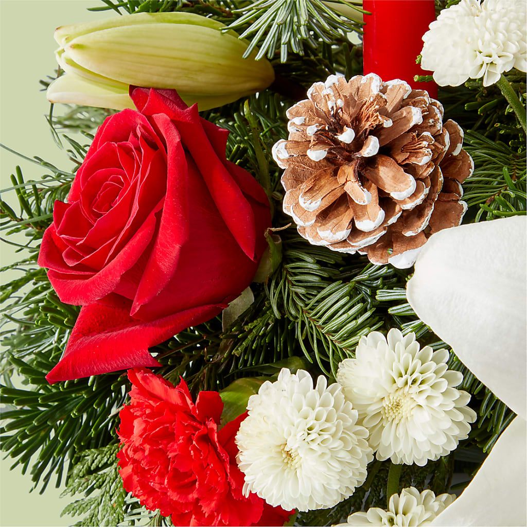Seasonal Festivities Centerpiece – CASSIDY'S FLOWERS, Newmarket ON