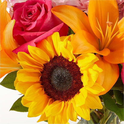 In Full Swing Bouquet – CASSIDY'S FLOWERS, Newmarket ON