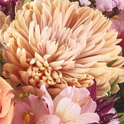 Berry Cobbler Bouquet – CASSIDY'S FLOWERS, Newmarket ON