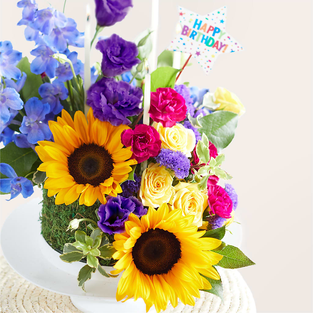 Star of the Day Floral Cake – CASSIDY'S FLOWERS, Newmarket ON