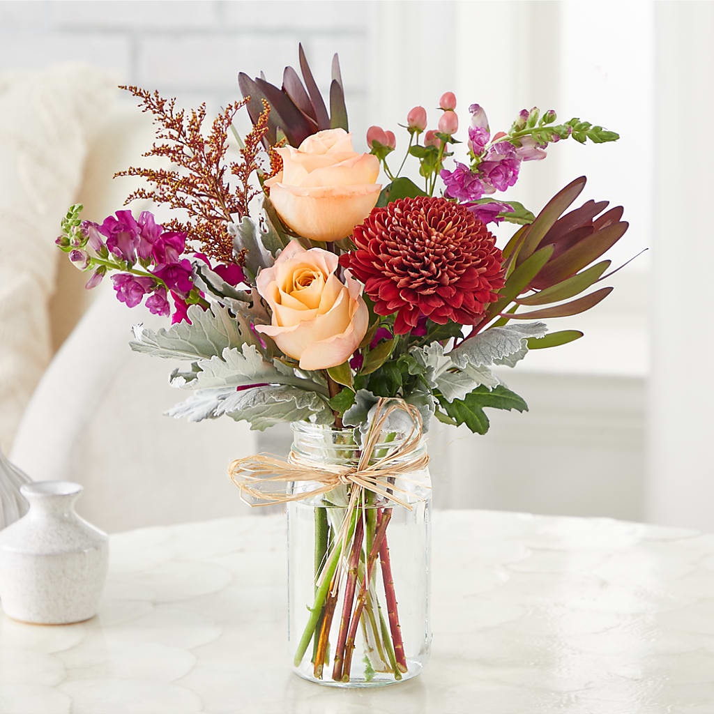 Moody Hues Bouquet – CASSIDY'S FLOWERS, Newmarket ON