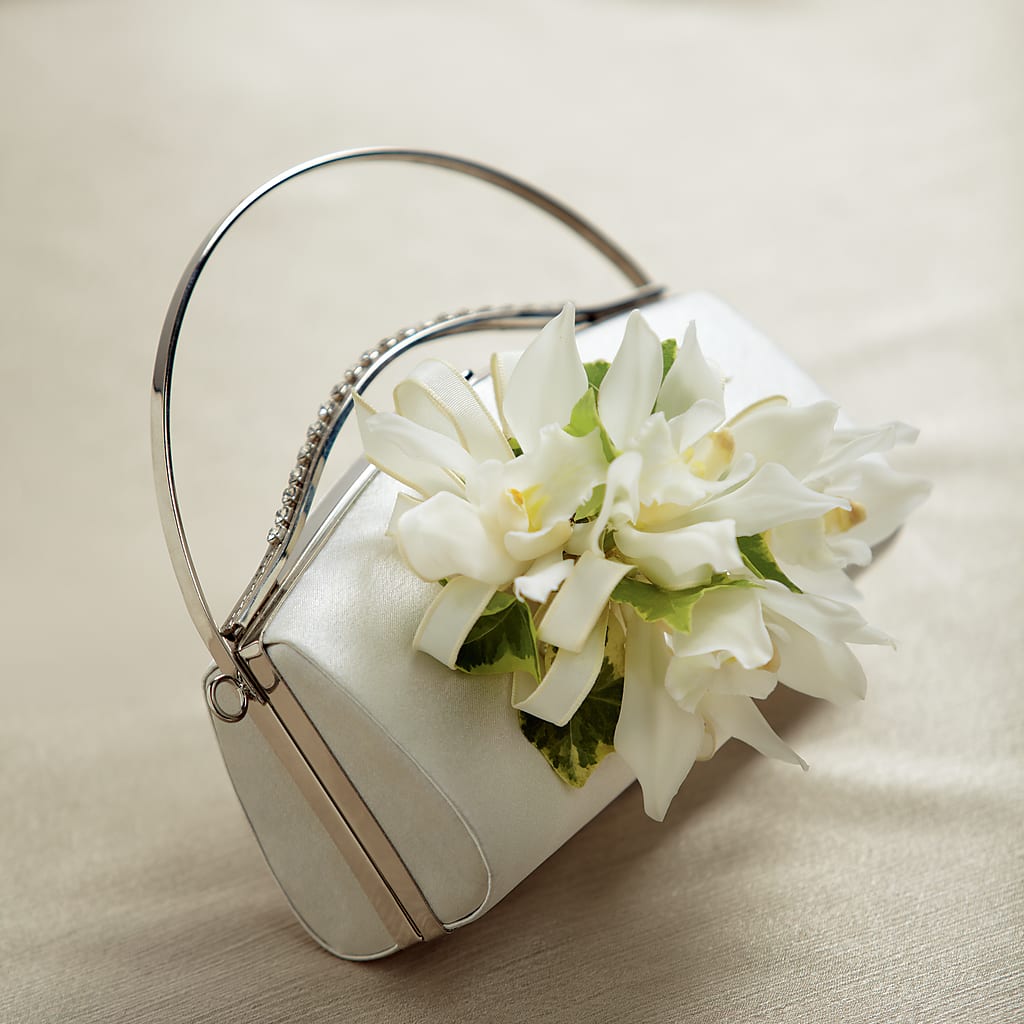 Décoration de sac à main blanc
